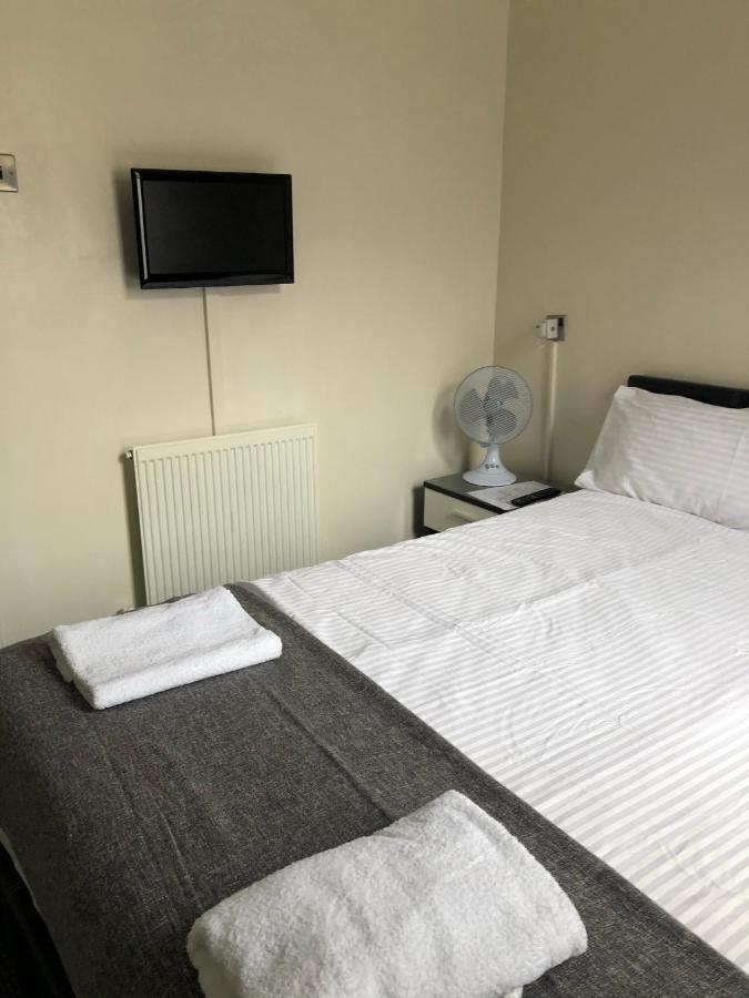 Ultimate Family Guest House Blackpool Kültér fotó
